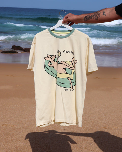 Cheeers Tee